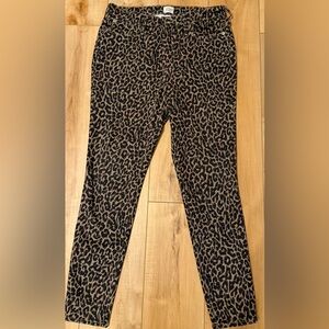 J.Crew High Waist Slim Straight Leopard Print Denim
Size 31